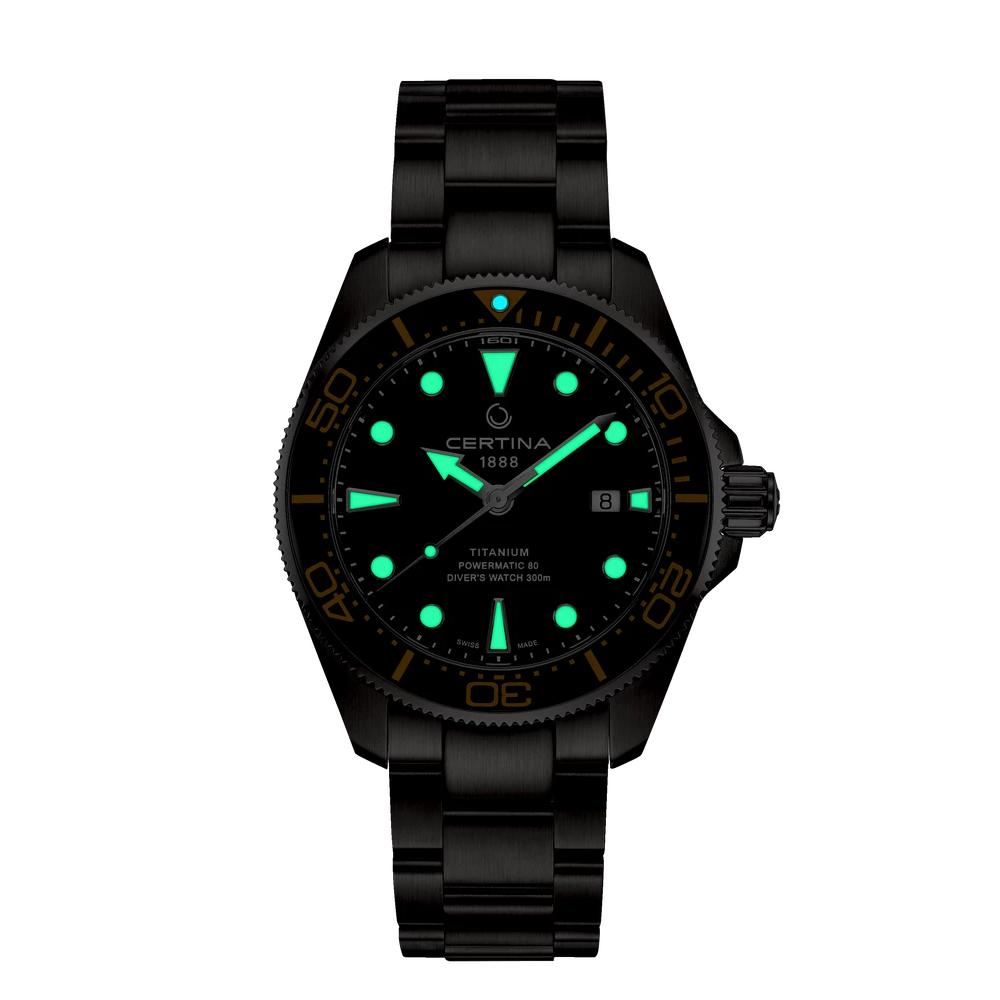 DS Action Ti Blk dail bracelet watch