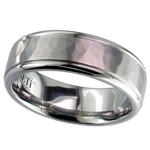 Titanium 7mm hammered centre ring