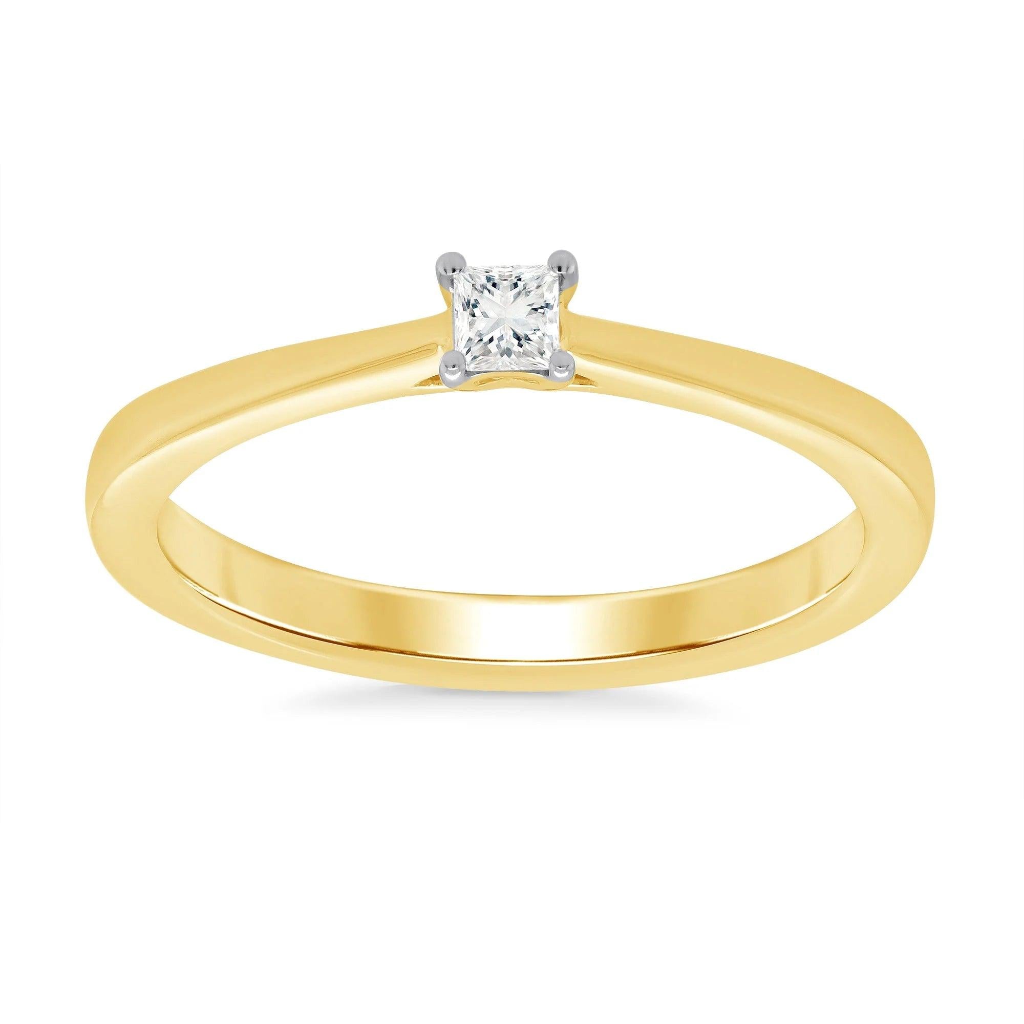 9ct Gold Princess Cut Diamond Solitaire Ring