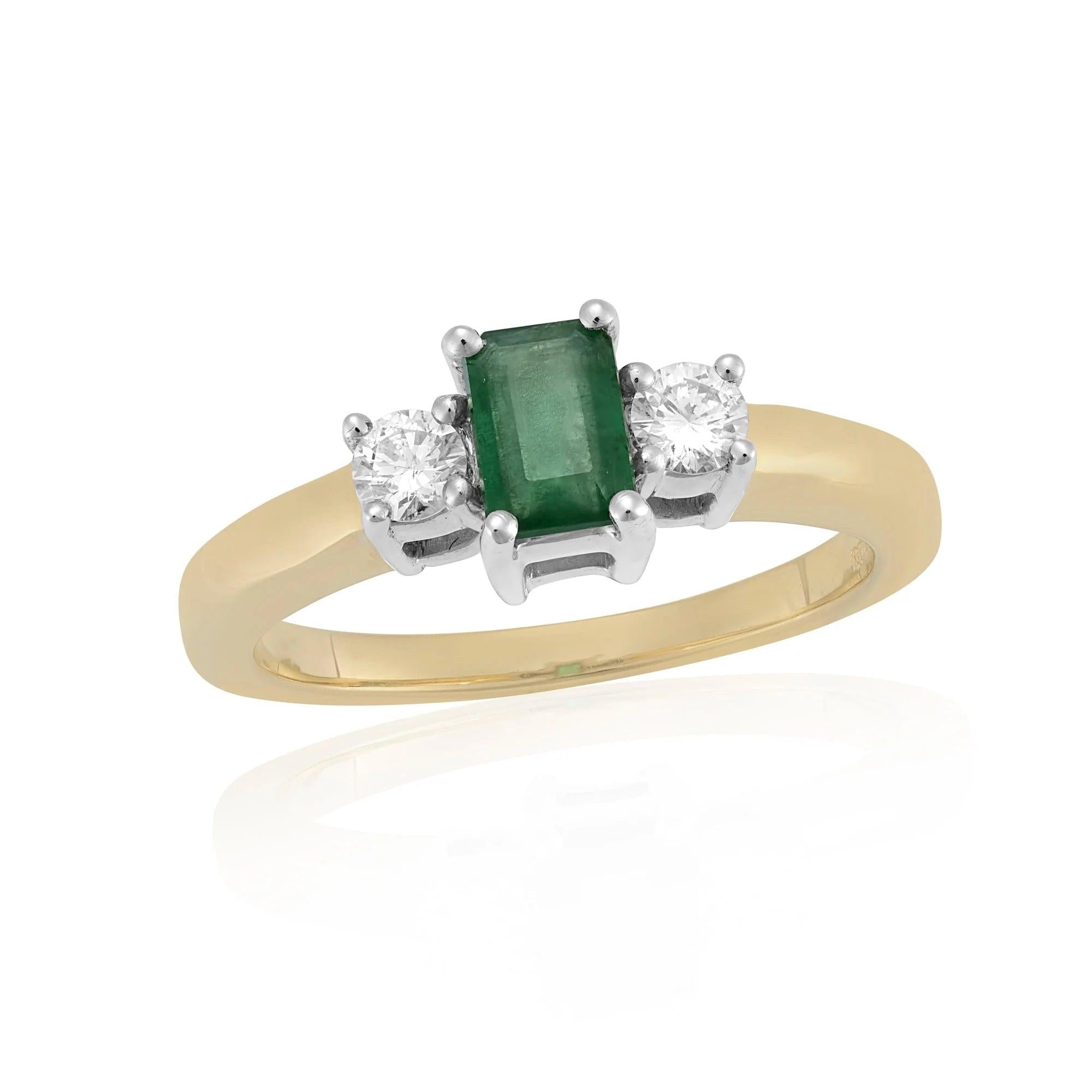 18ct Yellow Gold eme cut em & 2 b/c dia 3-st clw set ring