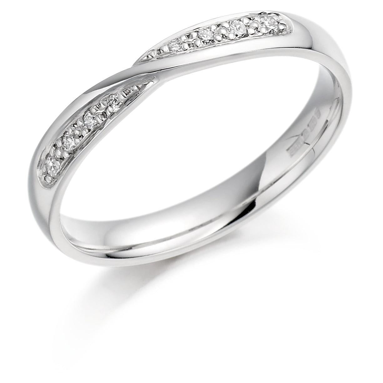 18ct White Gold X-O 4dia Either Side