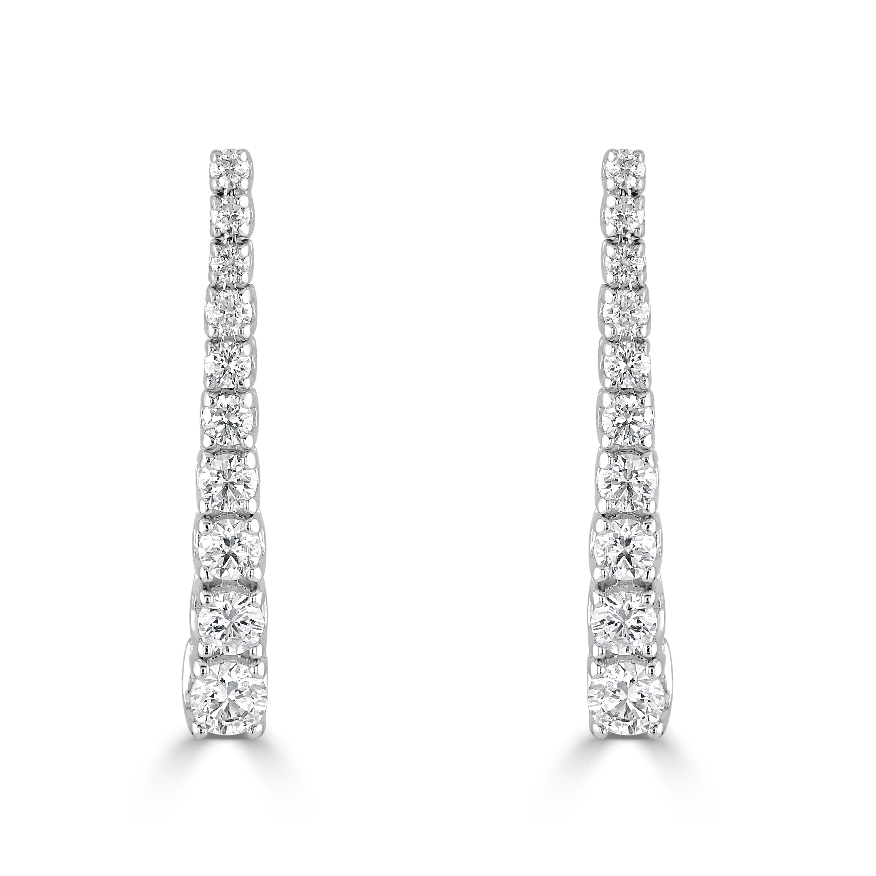18ct White Gold Graduated Round Brilliant Cut Diamond Drop Earrings