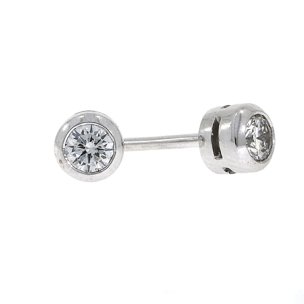 18ct white gold single stone Diamond rubover set stud earrings