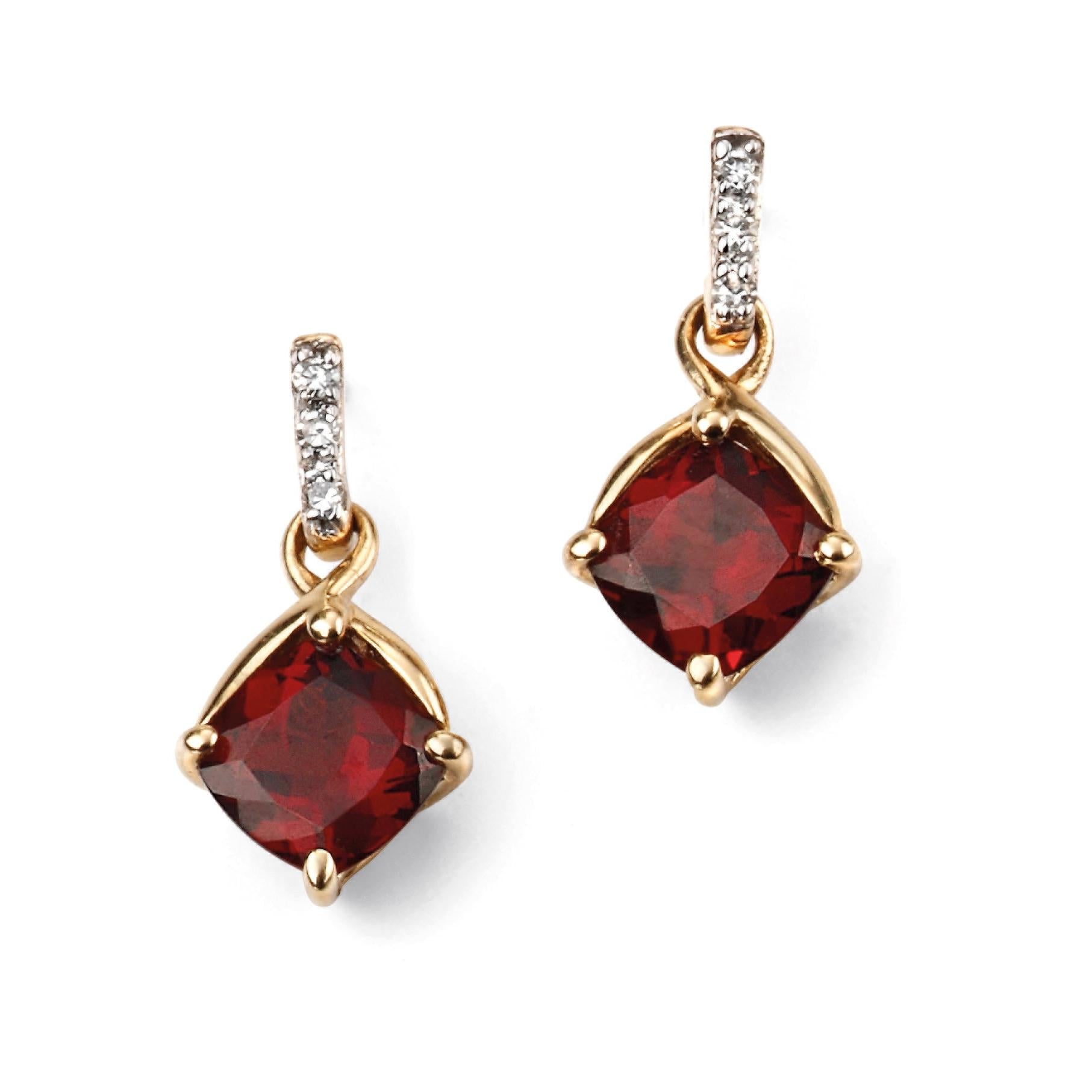 9cty 3-rbc Dia & 1-Squre Garnet Drop Errngs