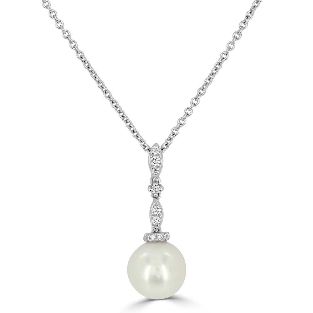 18ct White Gold Cultured Pearl & Diamond Set Fancy Drop Pendant