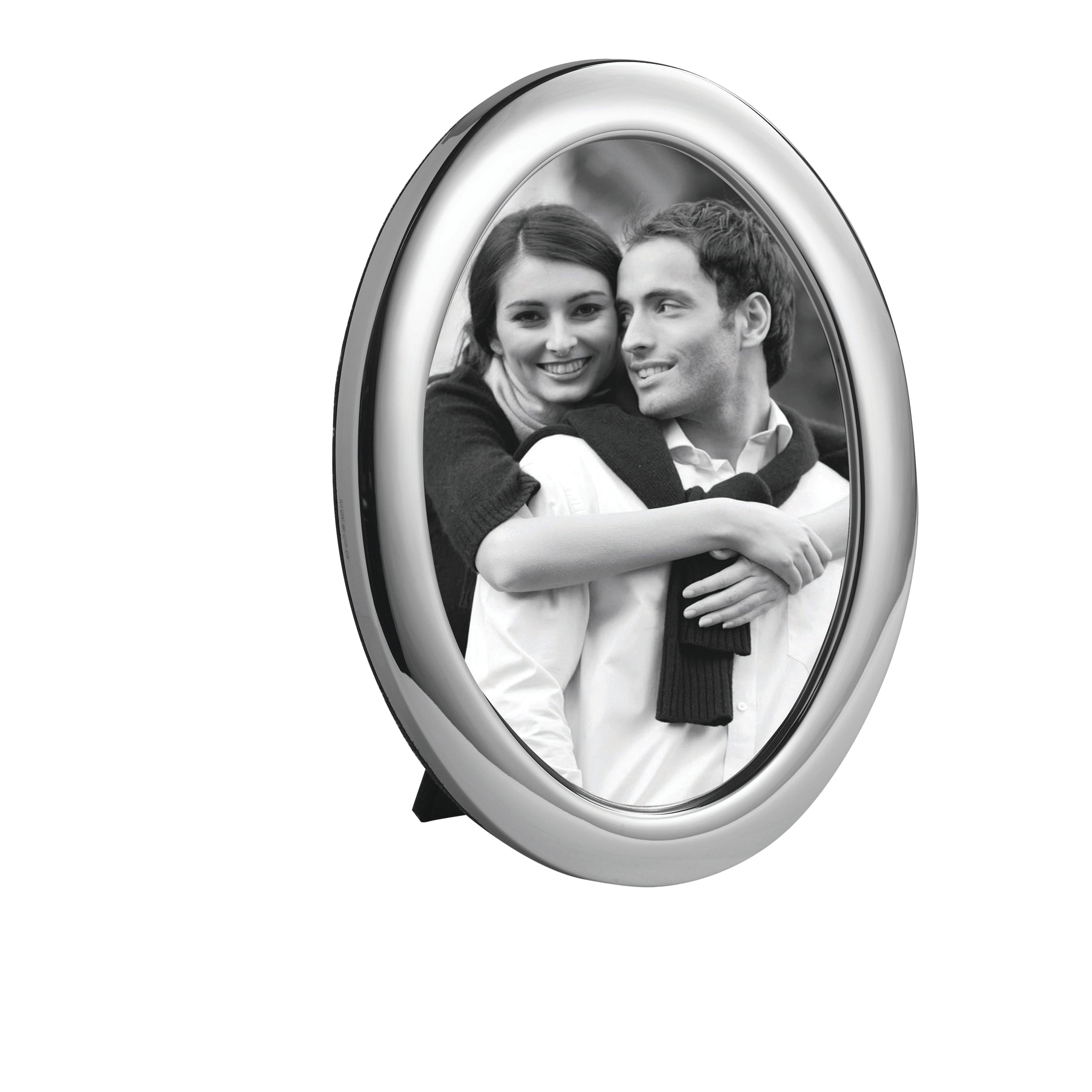 Silver Oval Photo Frame