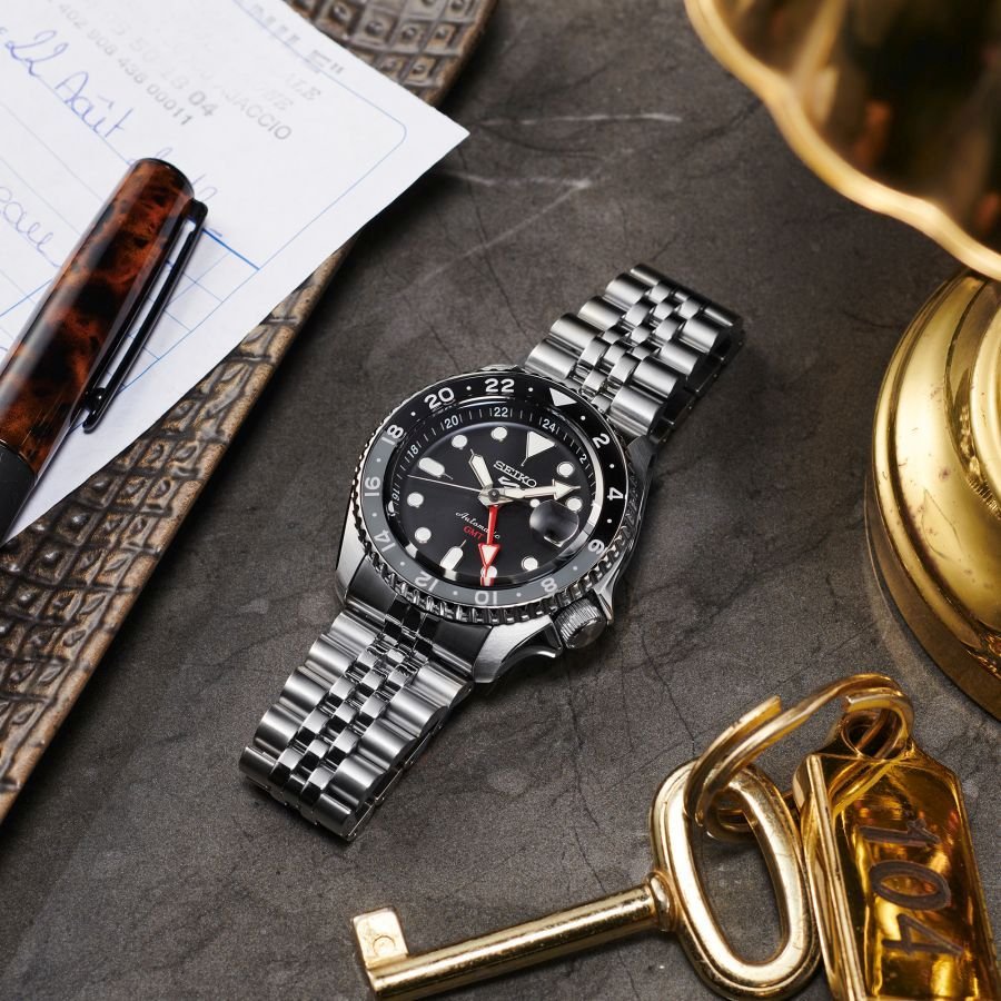 Seiko-Seiko 5 'Black Grape' GMT-Dipples Jewellers