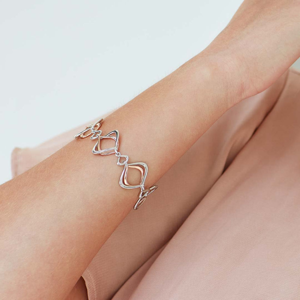 Alicia Rose Entwined Link Bracelet