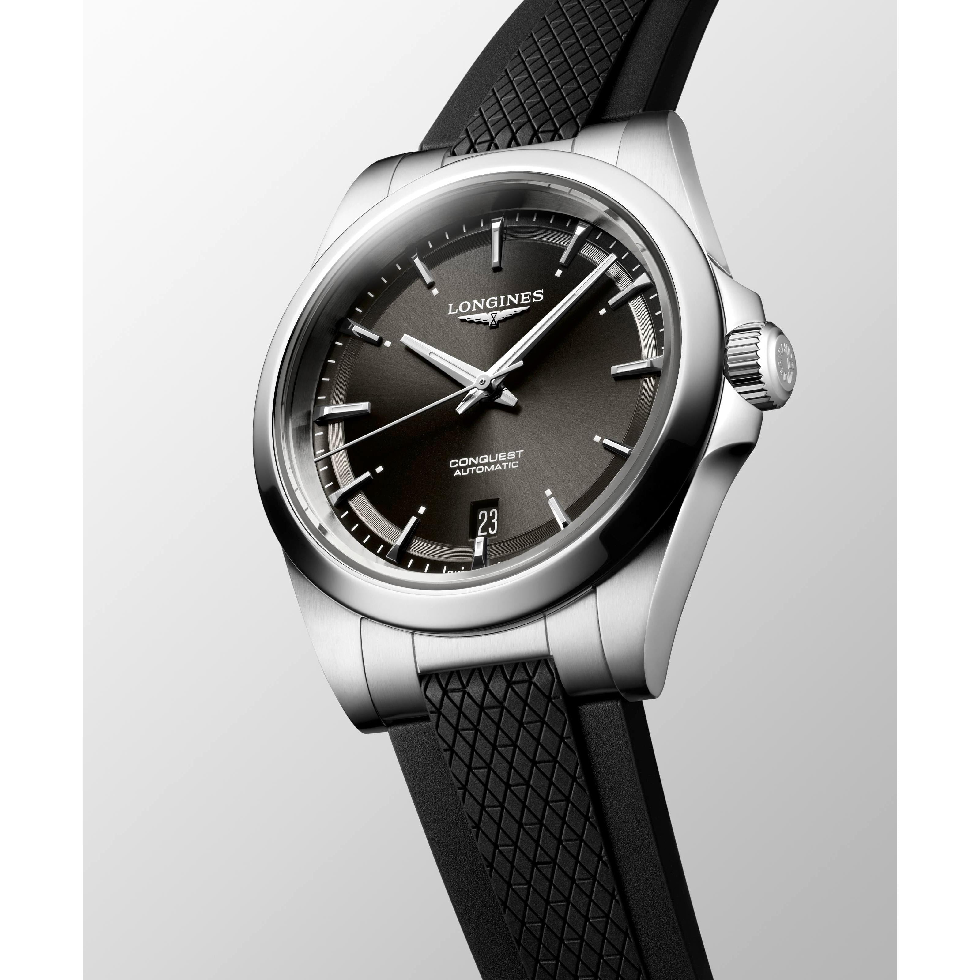 Conquest auto blck dial black silicon strp