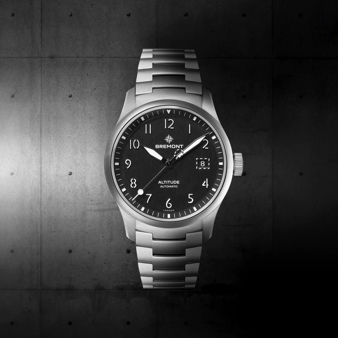 Altitude 39mm Date SS Blk Bracelet