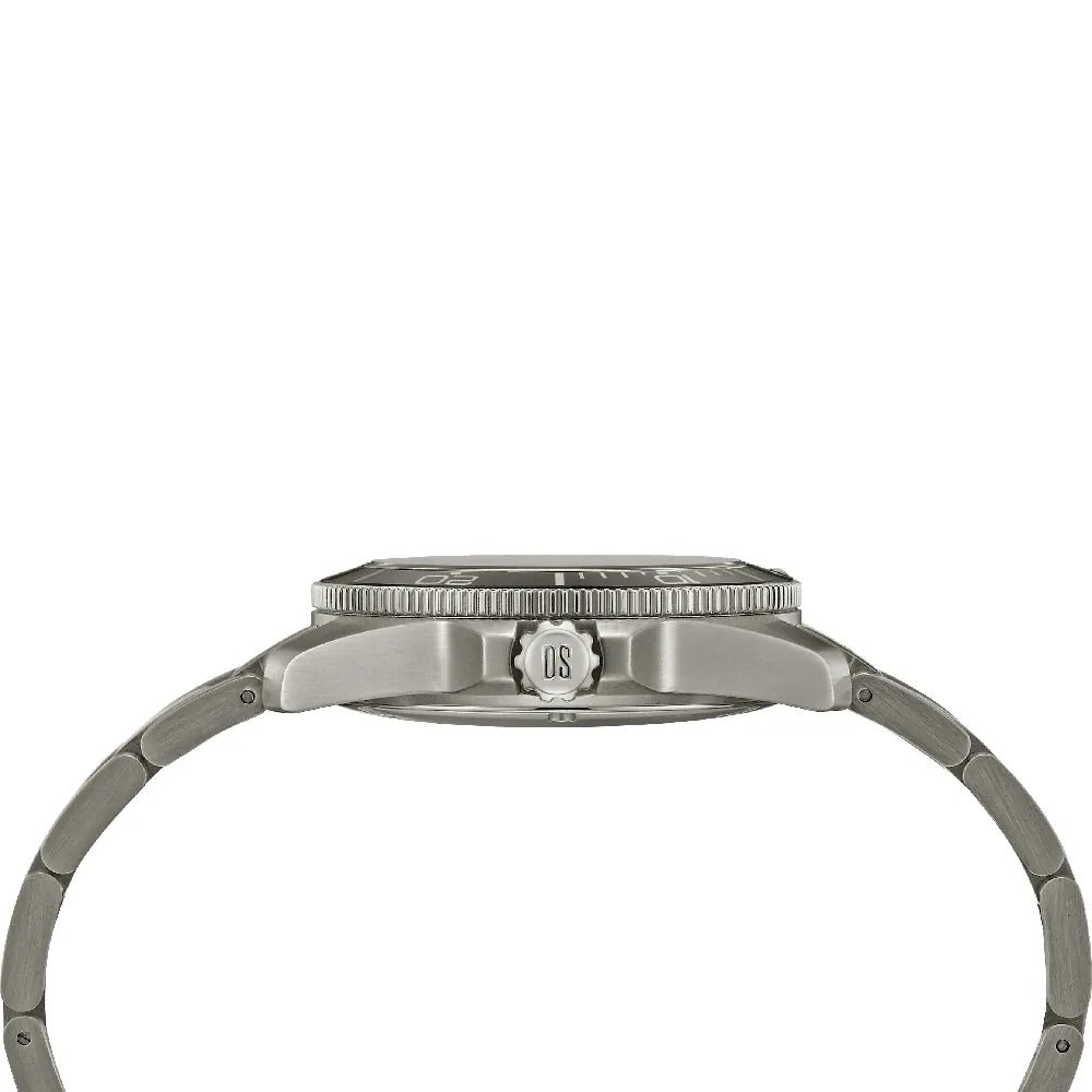 DS Action Blk Dial Gry Bezel Titanium Blt wtch