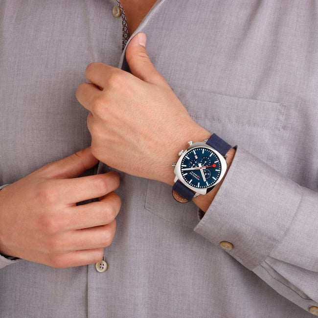 Mondaine Grand Cushion 41mm Blue Dial and Strap also supplied with Mesh Bracelet