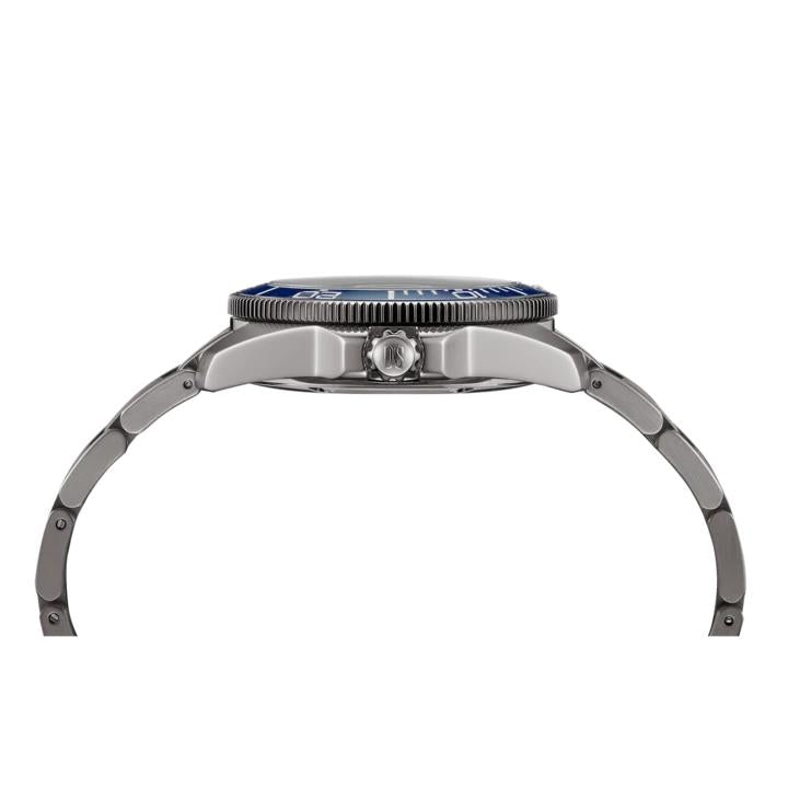 Certina DS Actionn  Diver Powermatic 80 Automatic Watch. Blue Dial Titanium Bracelet