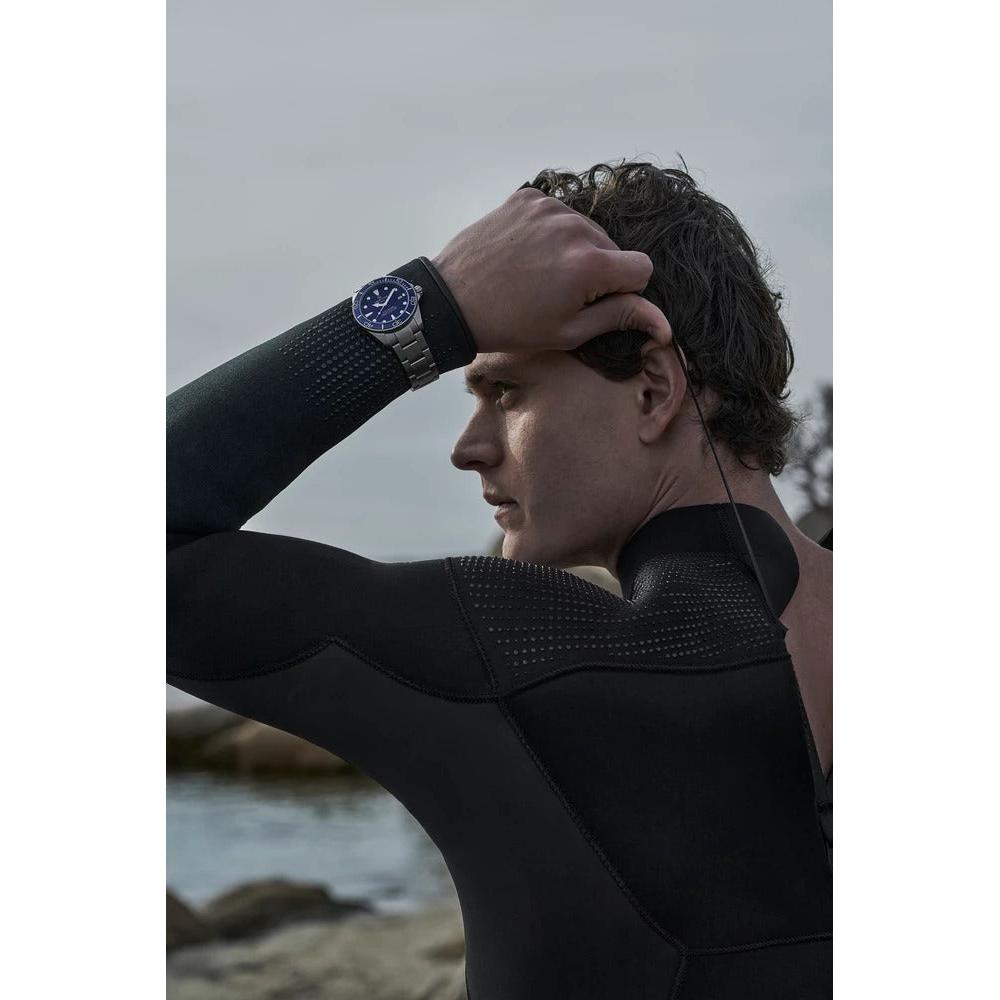 Certina DS Actionn  Diver Powermatic 80 Automatic Watch. Blue Dial Titanium Bracelet
