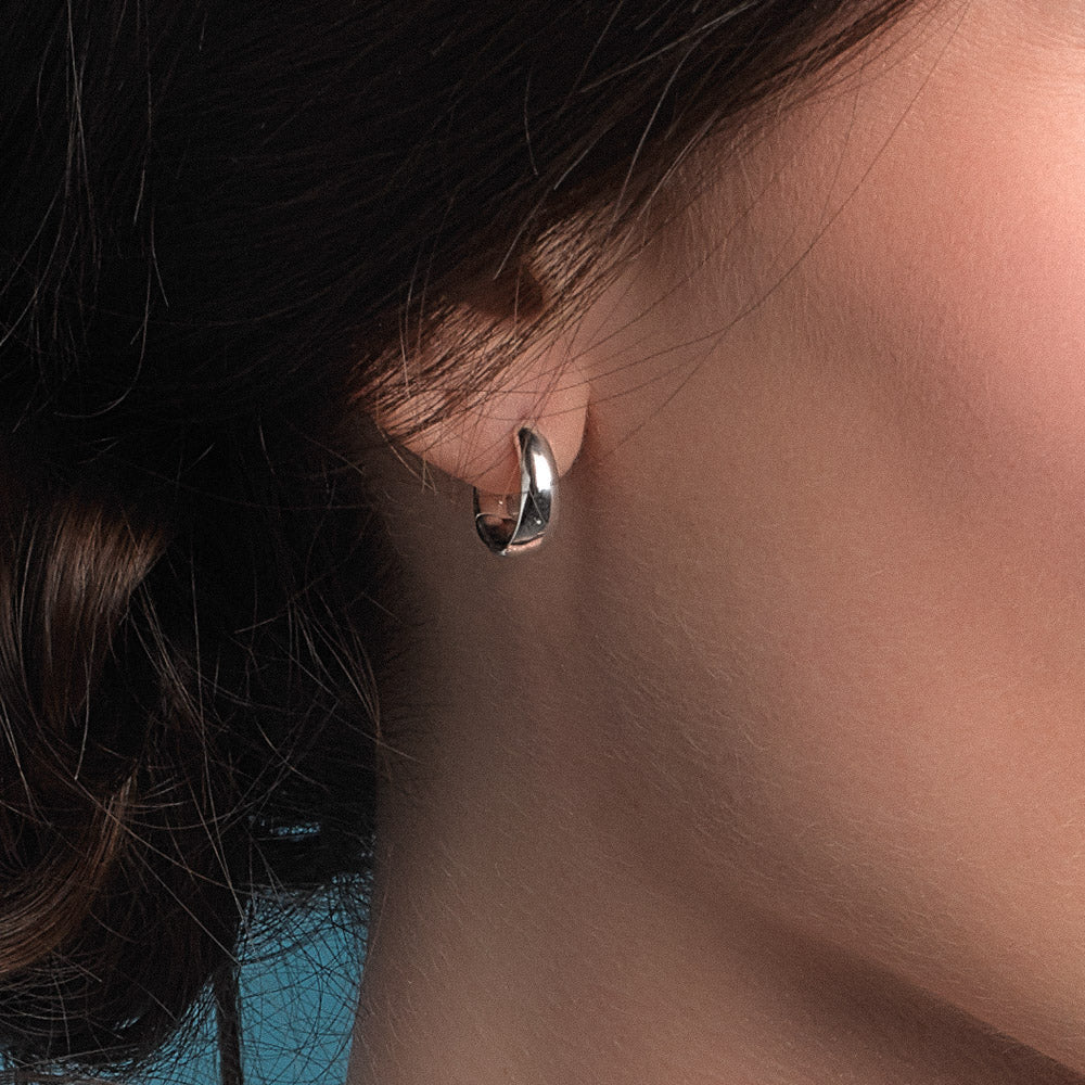 Silver Bevel Cirque Small Hinged Huggie Hoop Earrings