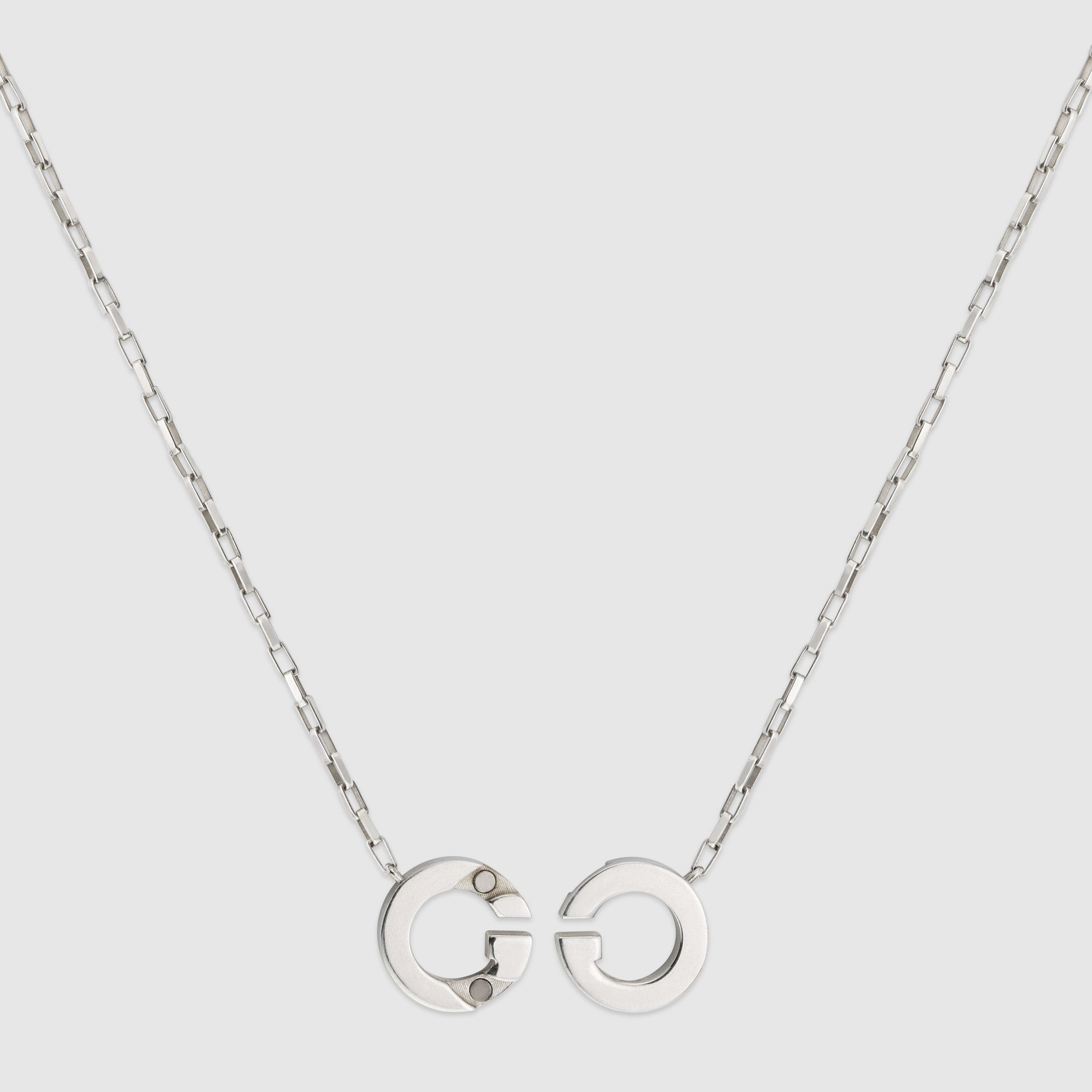 Gucci Silver Interlocking G Magnetic Necklace 45cm