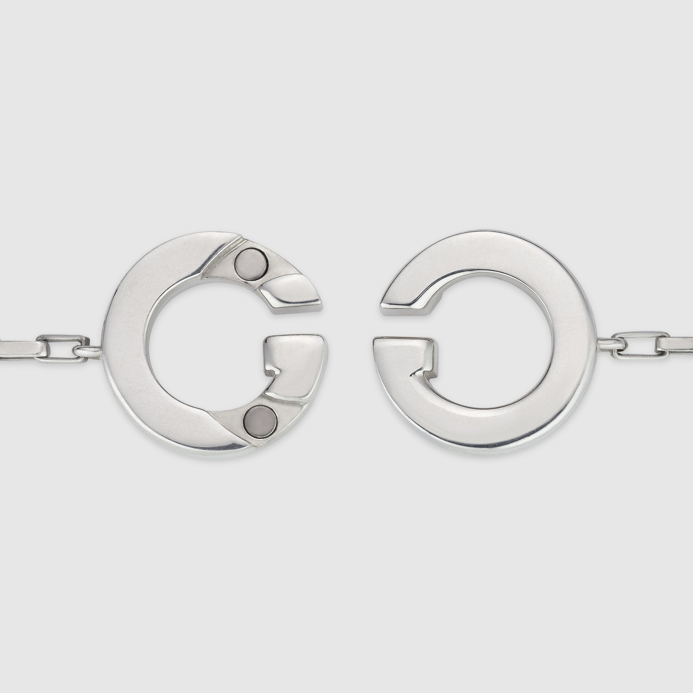 Gucci Silver Interlocking G Magnetic Bracelet