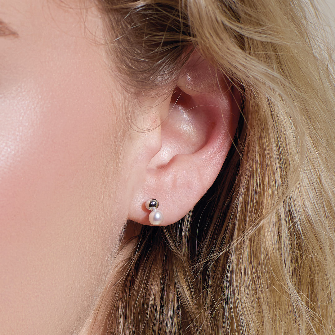 Kit Heath Silver Coast Tumble Pearl Stud Earrings