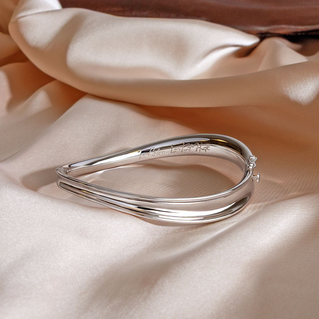 Kit Heath Silver Serenity Hinged Bangle