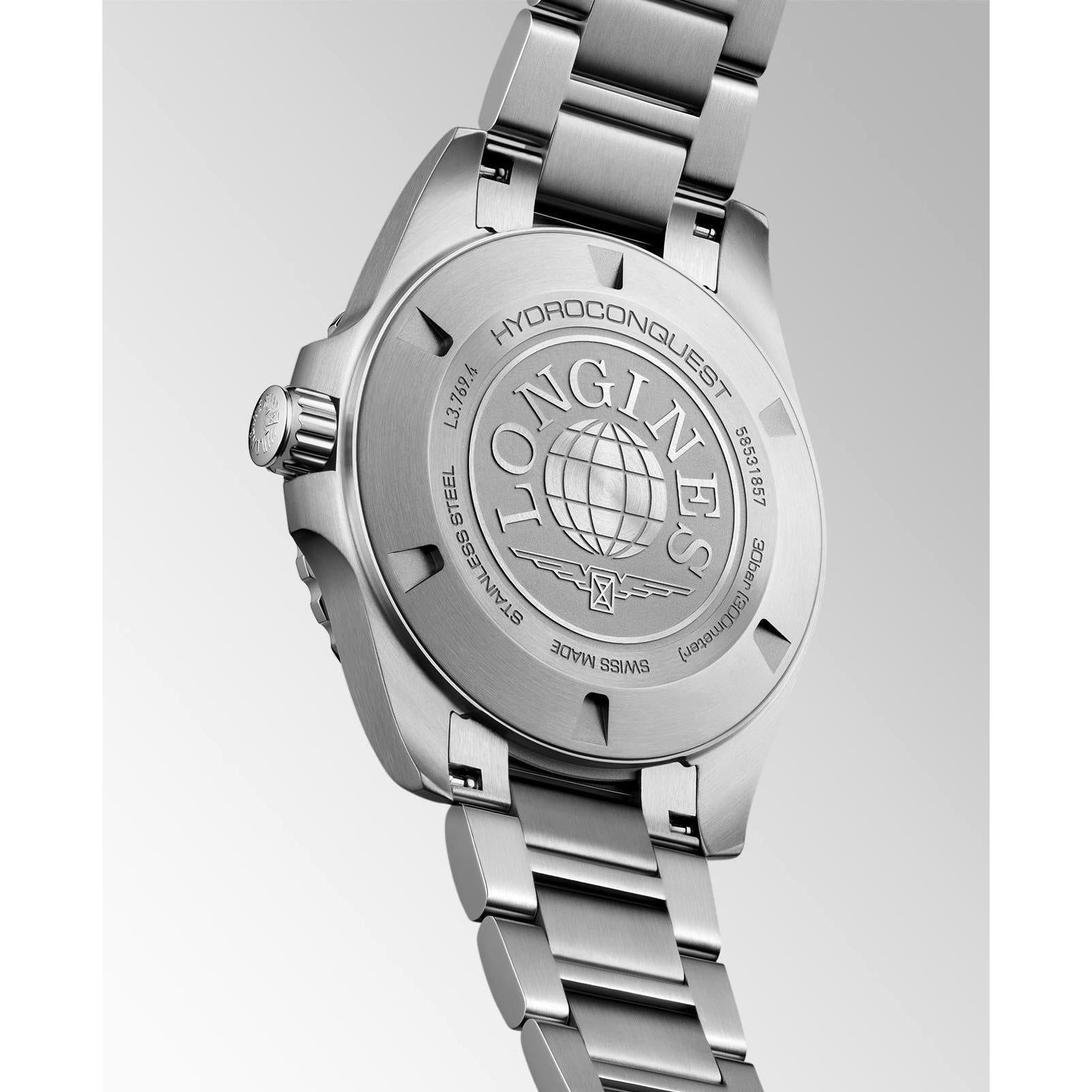 Hydroconquest Quartz Watch. Black Dial Stainless Steel Bracelet.