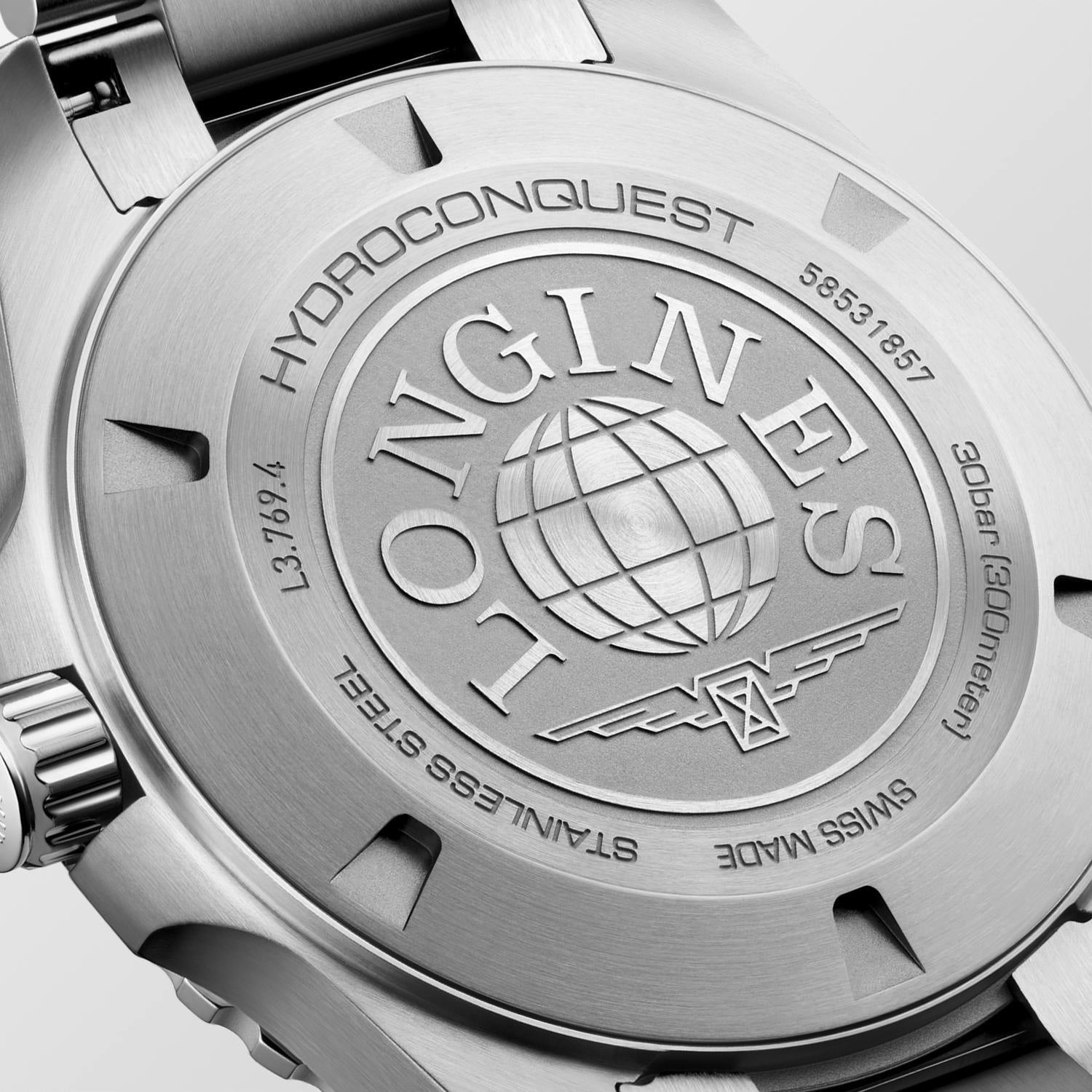 Hydroconquest Quartz Watch. Black Dial Stainless Steel Bracelet.