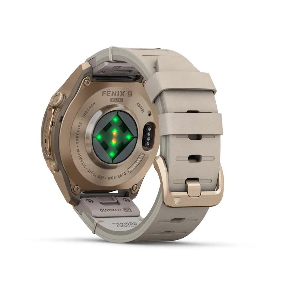 Fenix 9 Pro inReach 43mm. AMOLED Display.