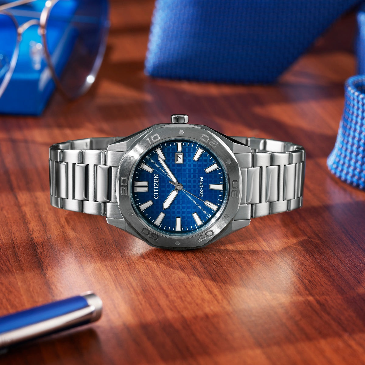Gents Sport Stainless steel blue dial bracelet watch
