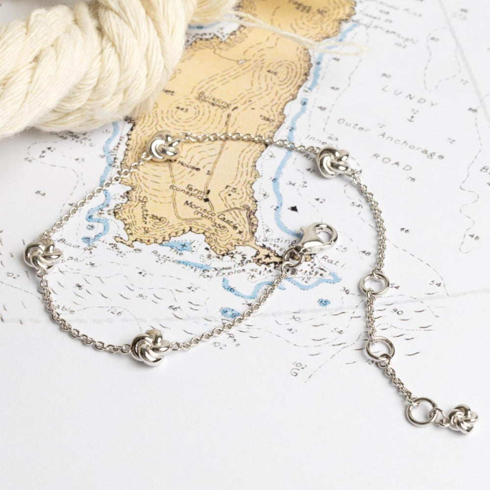 Marina Tide Knot Bracelet