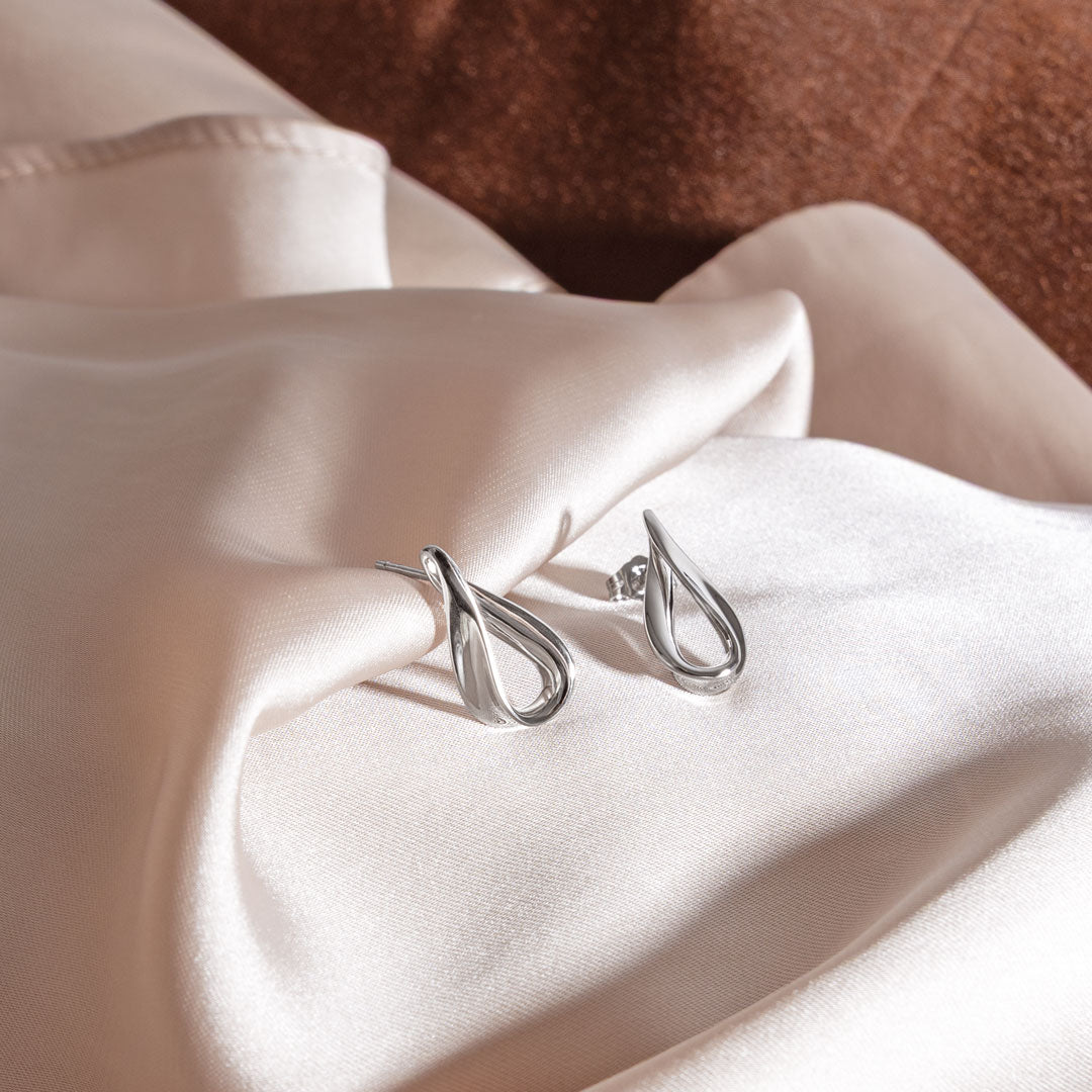 Serenity Loop Grande Stud Earrings