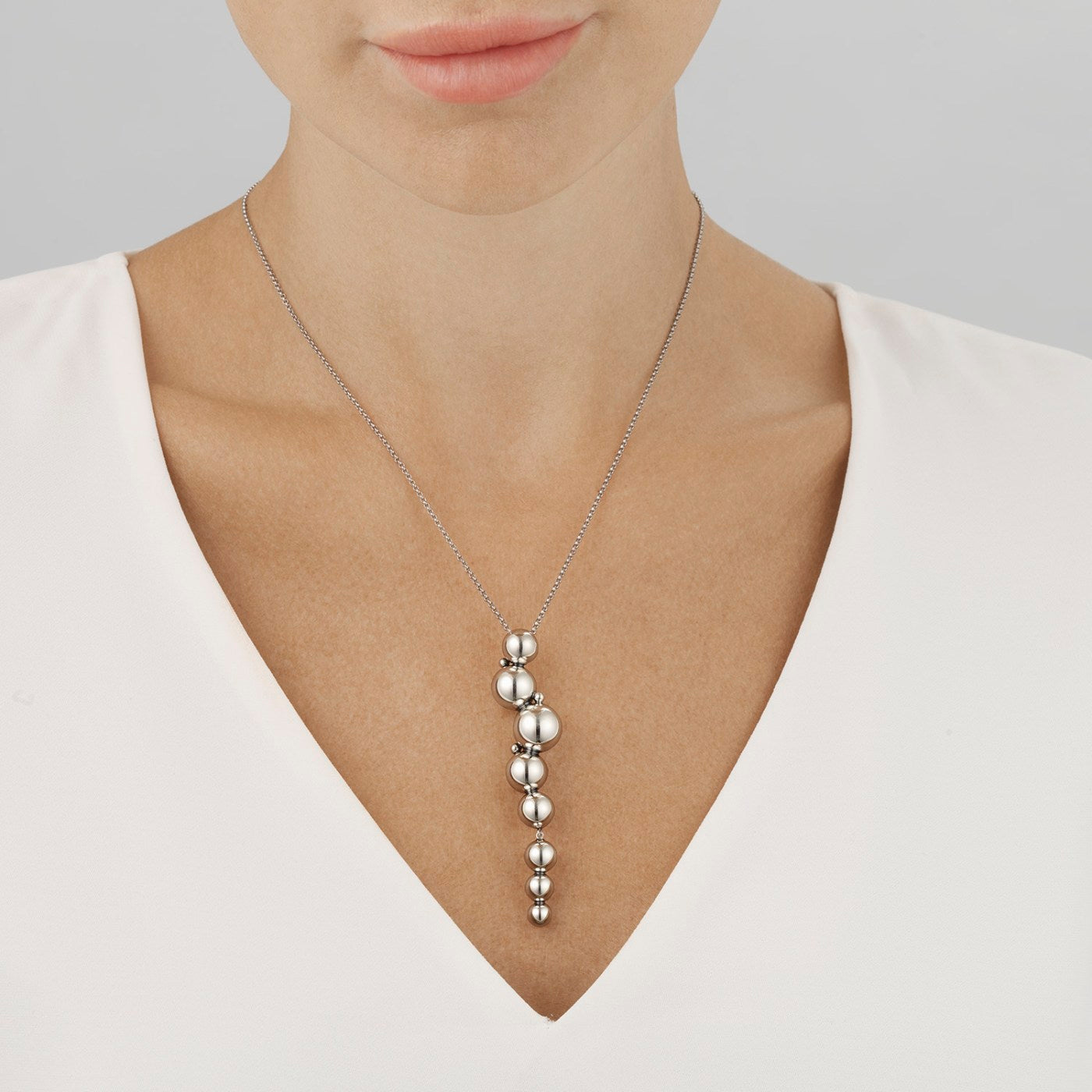 Silver Moonlight Grapes LongPendant