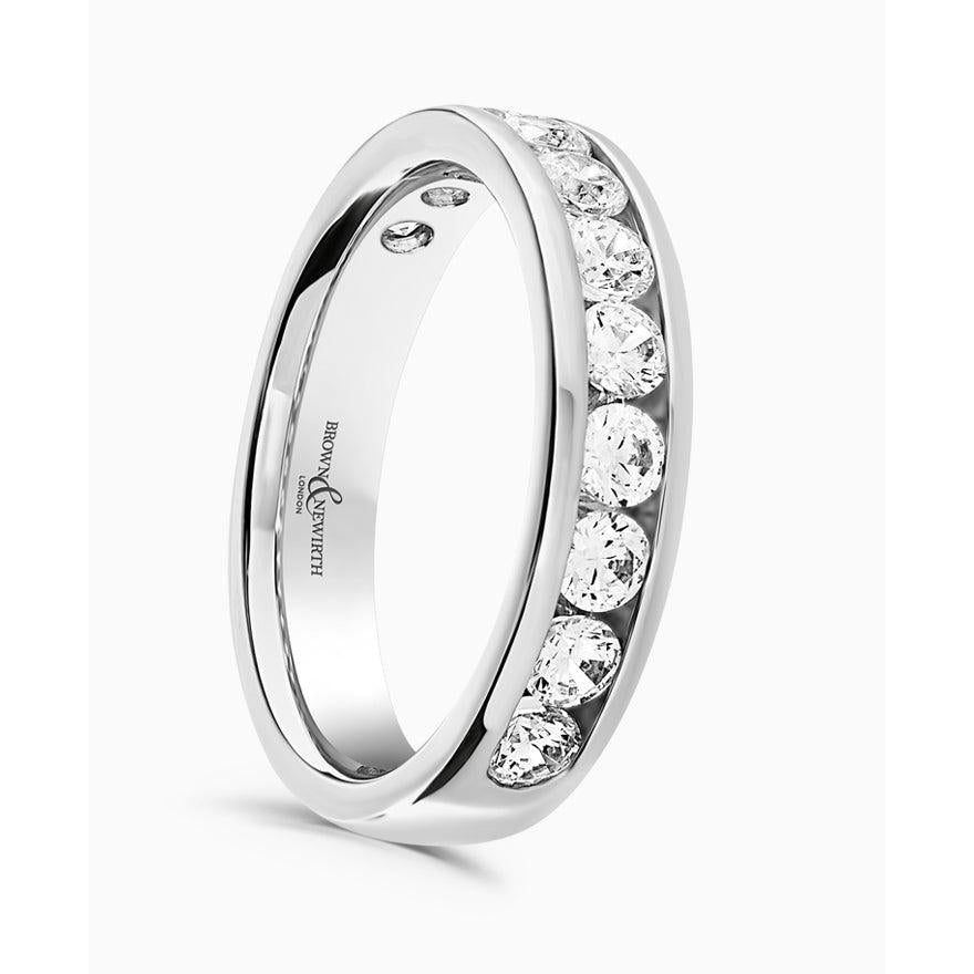 1.00ct Platinum Dia chan set Str Edge het