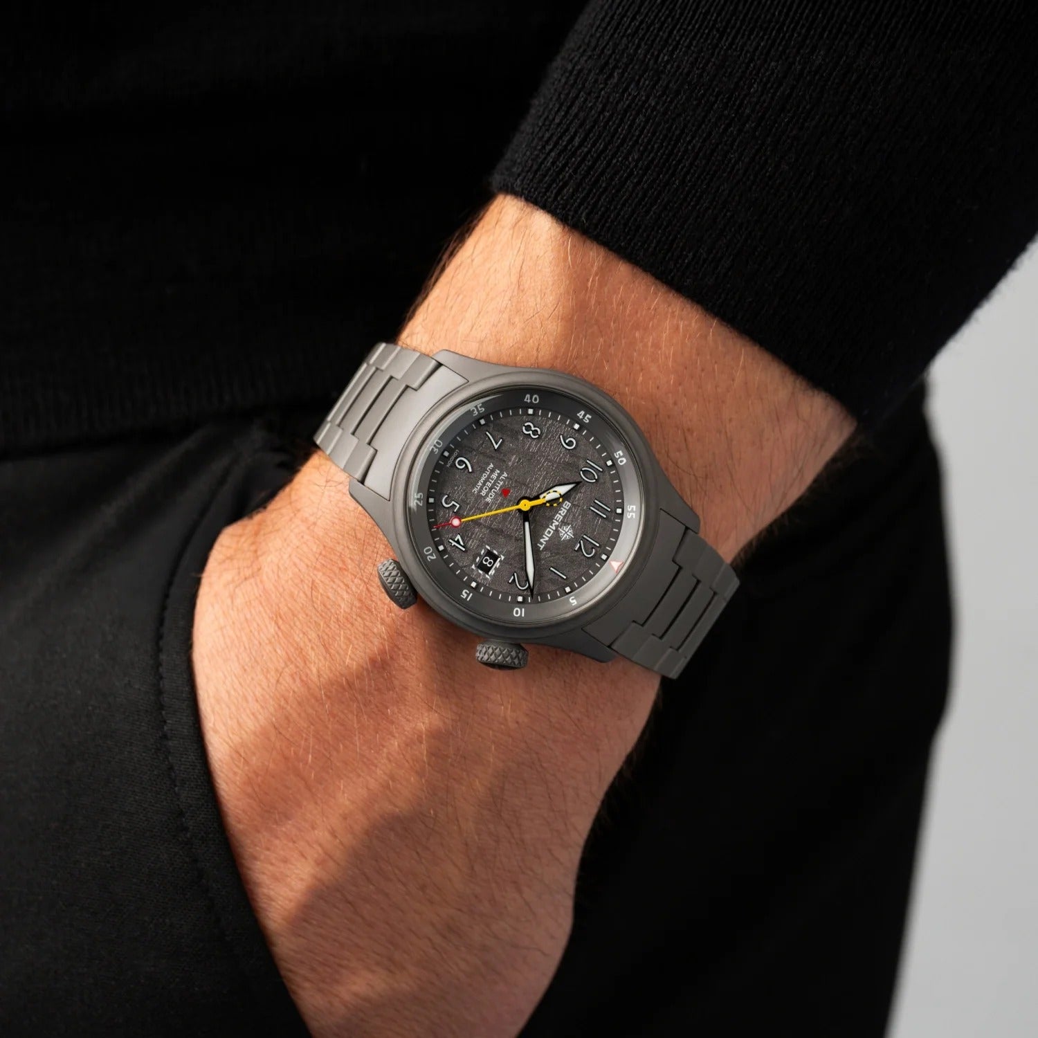 Altitude MB Meteor Stealth Grey