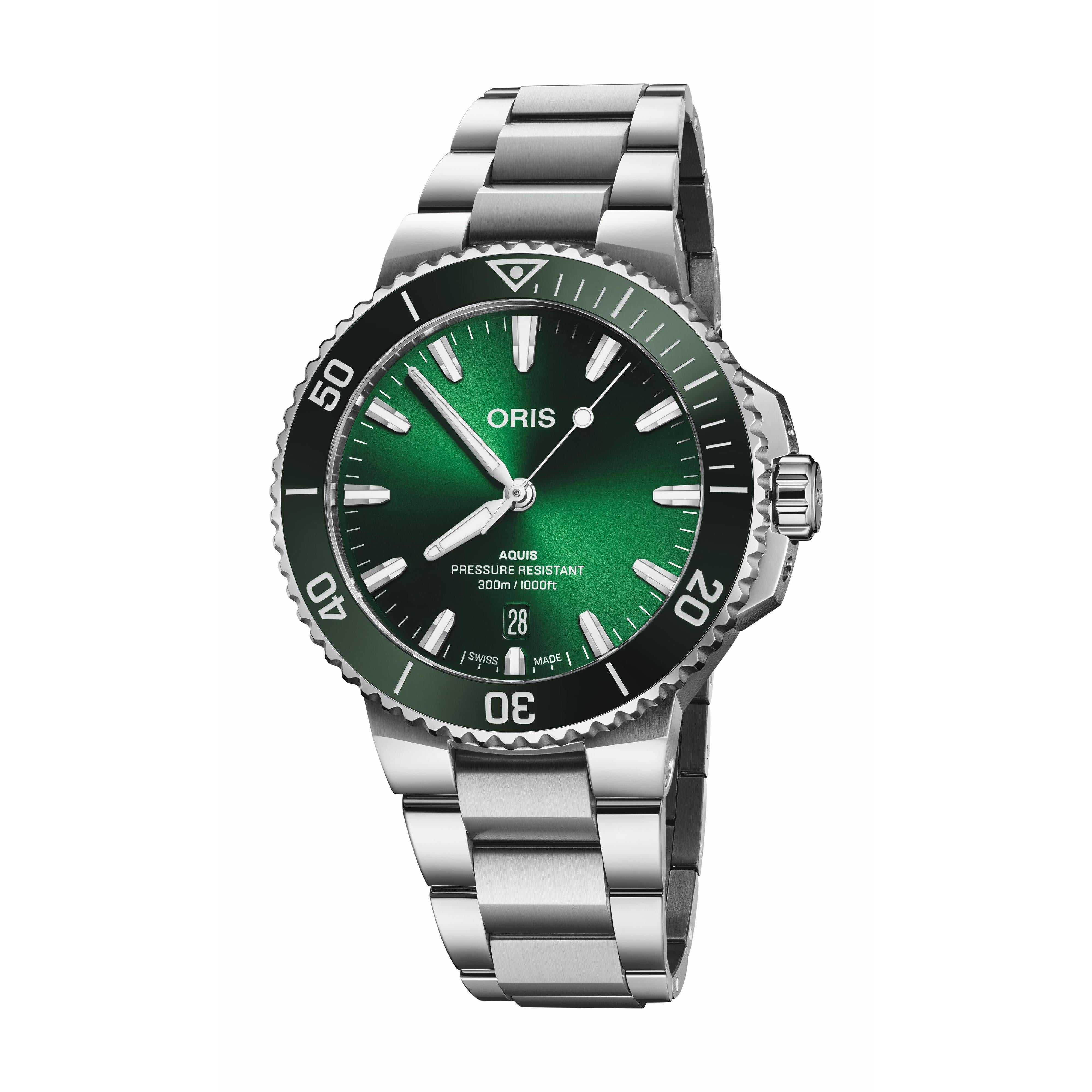 Aquis Date - Green Dial - 41.50mm