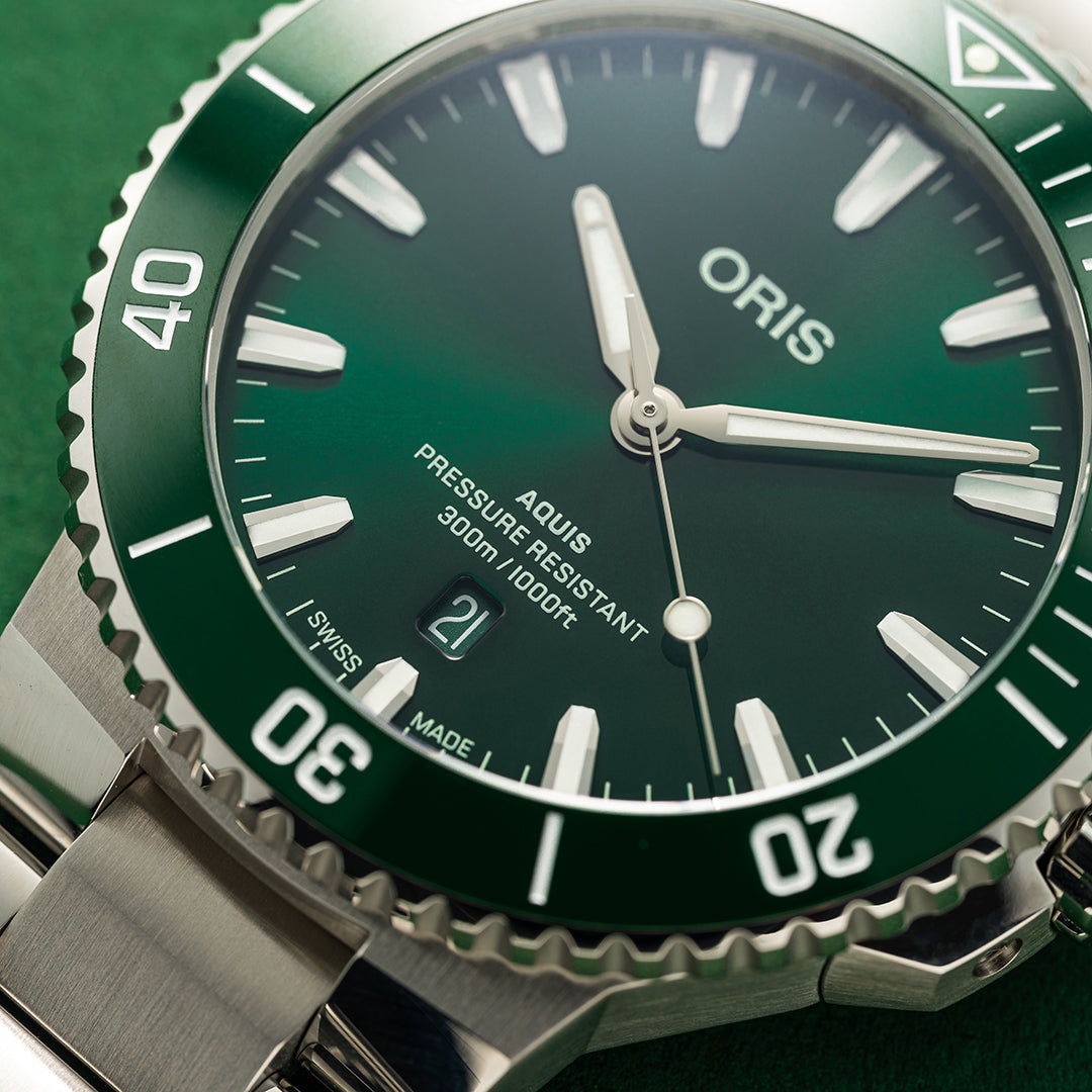 Aquis Date - Green Dial - 43.50mm