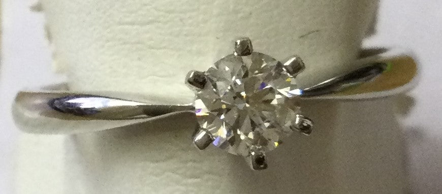 18ct White Gold 1dia Clw Set