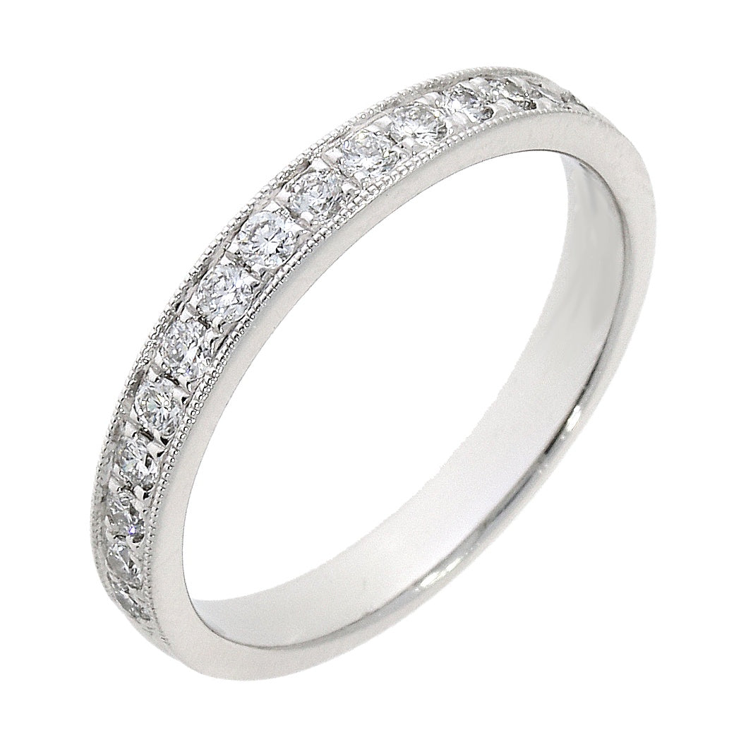 18ct white gold channel set 15-stone round brilliant cut Diamond millgrain edged ring