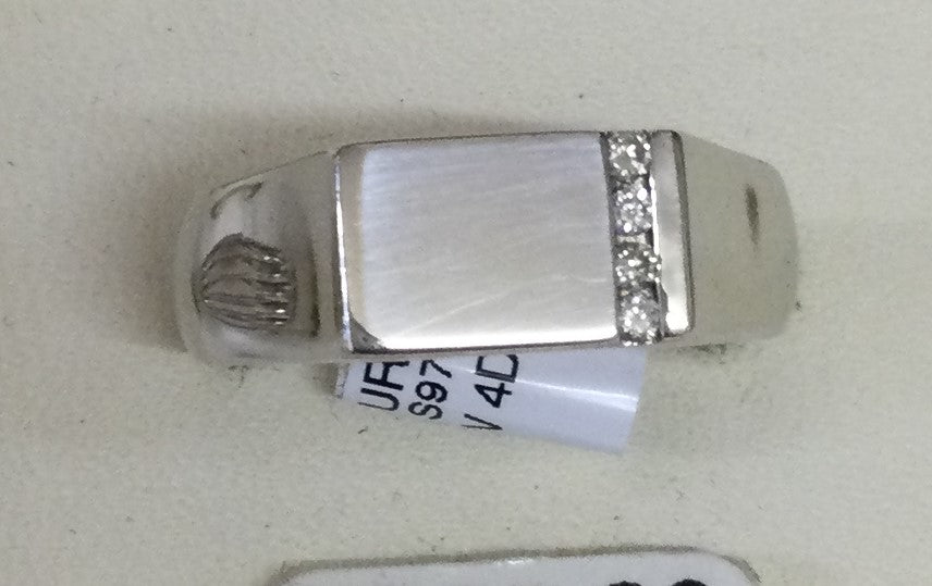 9ct White Gold 4dia Rct Ptn