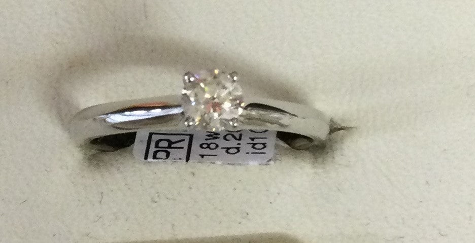 18ct White Gold 1dia 4clw