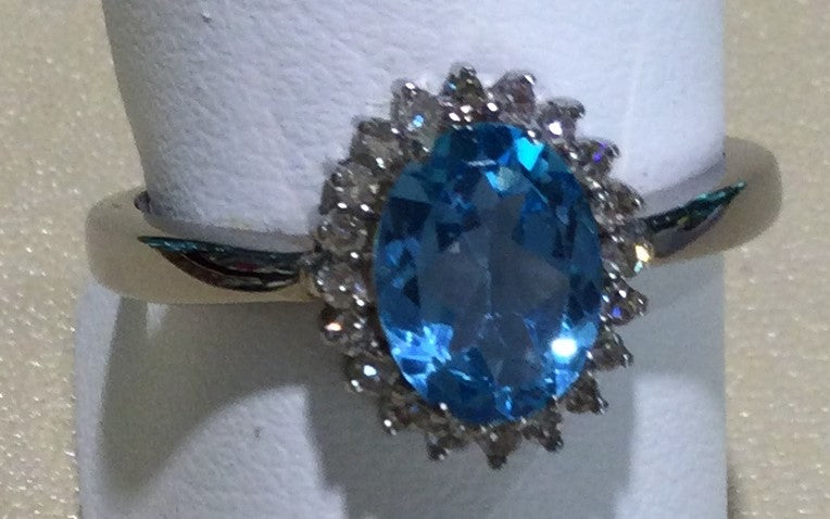 9ct white gold Blue Topaz & Diamond cluster ring