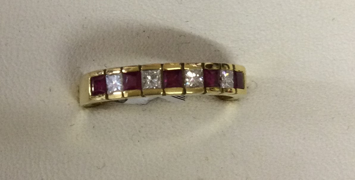 18ct Gold 5rub/4dia All Pcut
