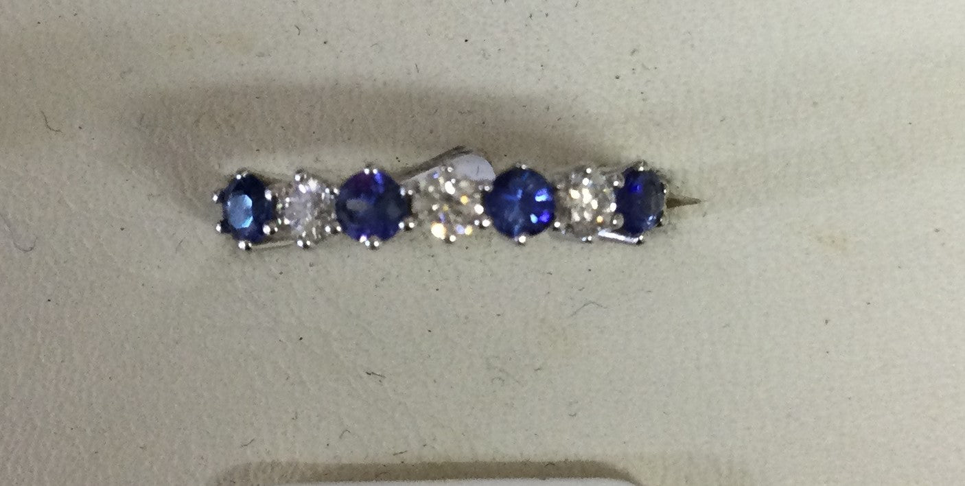 18ct White Gold 4sap/3dia-Clw Set