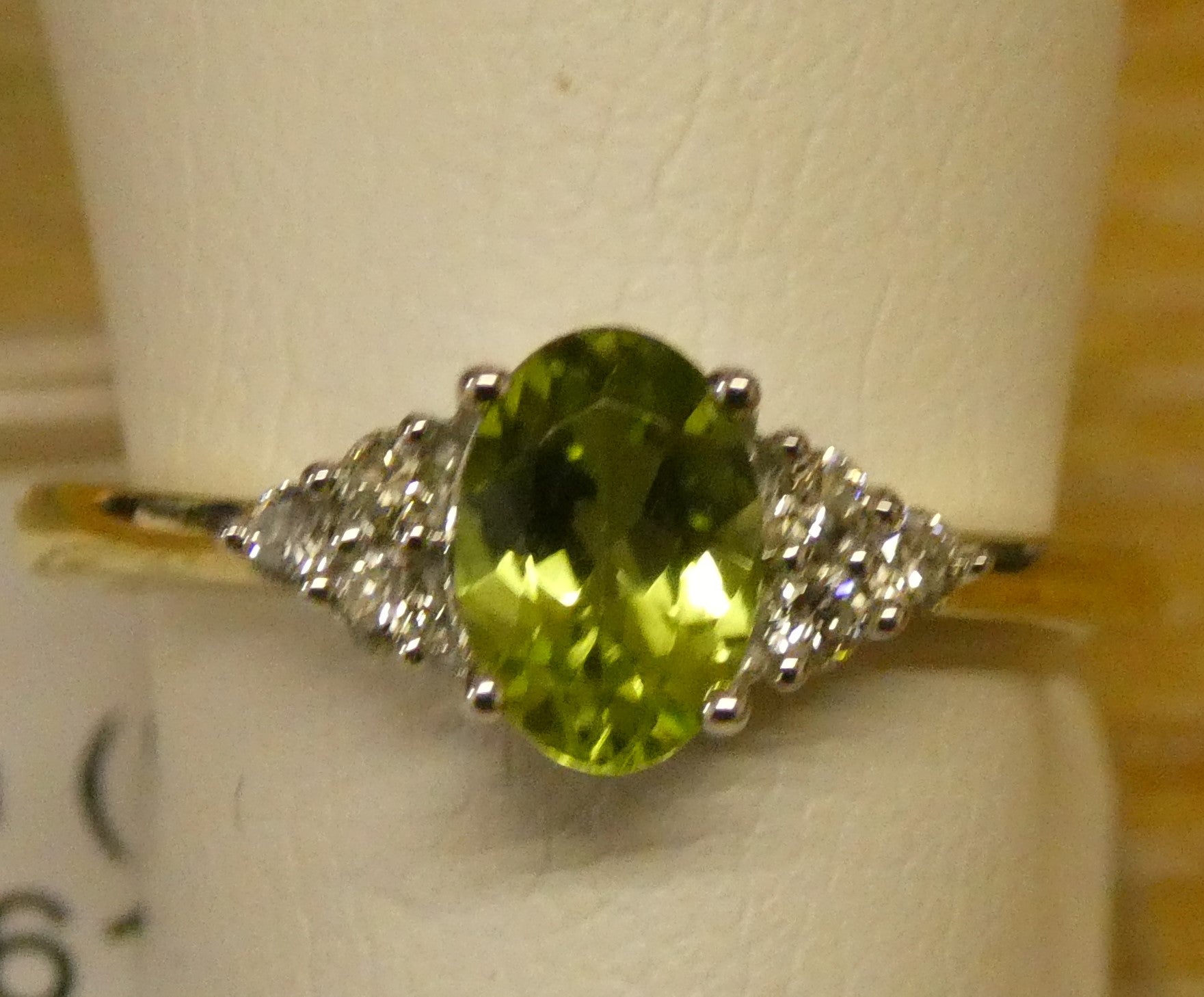 9ct yellow & white gold Peridot & Diamond ring