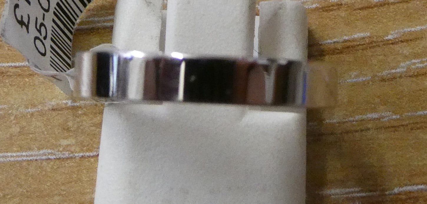 9ct White Gold Easy Fit Crt 3mm     J