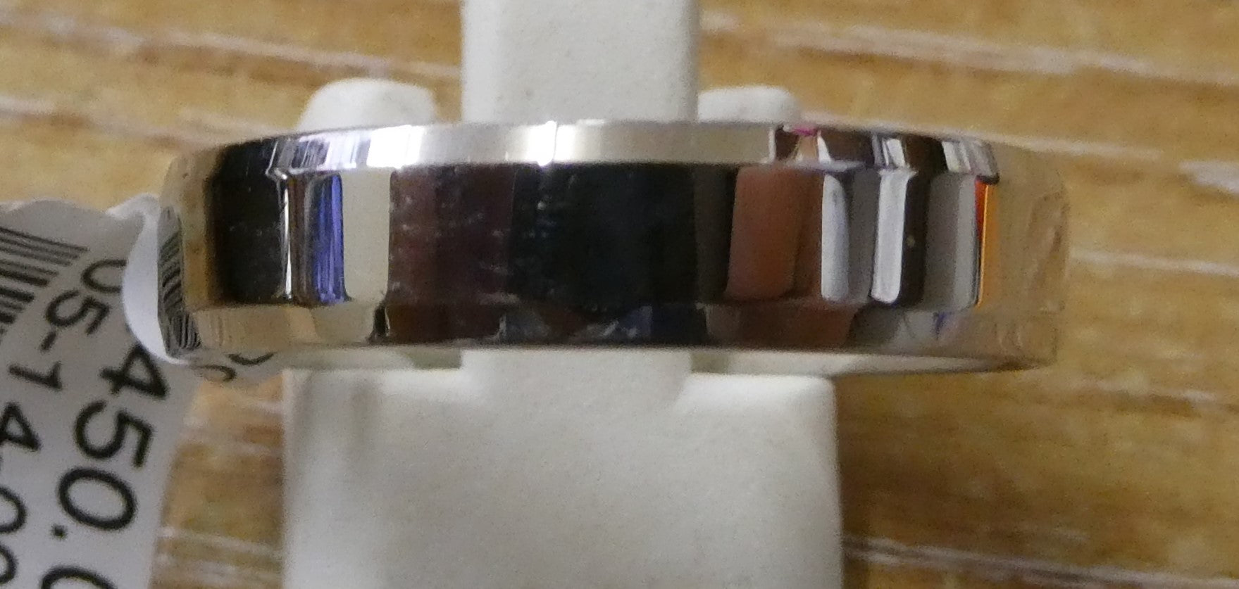 9ct White Gold 5mm F-Court Bev Edg