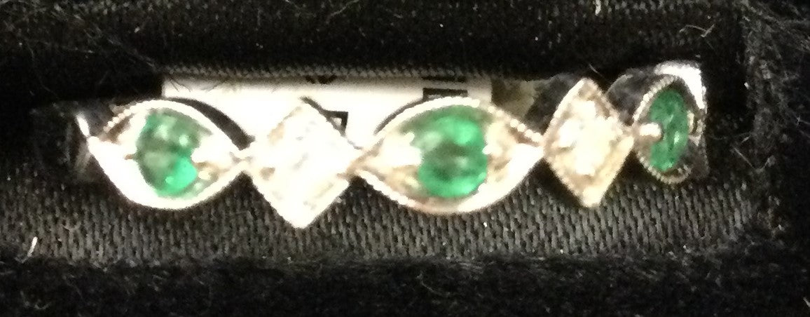 9ct White Gold 3dia-4eme Et Stack