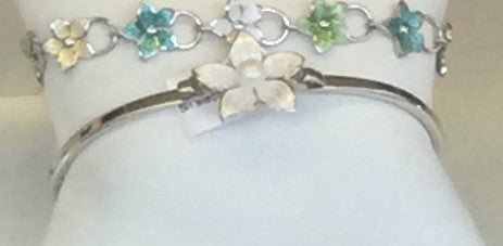 Silver Steph Bngle Wht Prl M