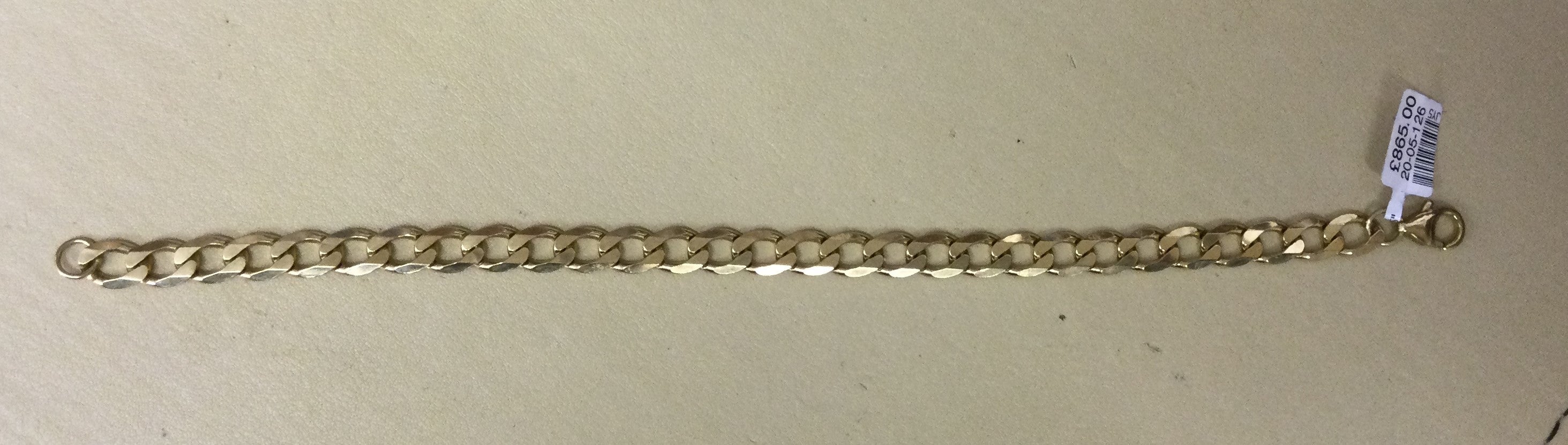 9ct Yellow Gold 180 Metric Curb 8.5'