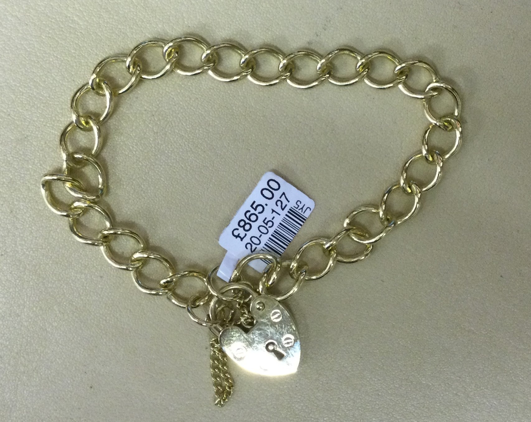 9ct Yellow Gold 62/3 Curb Charm