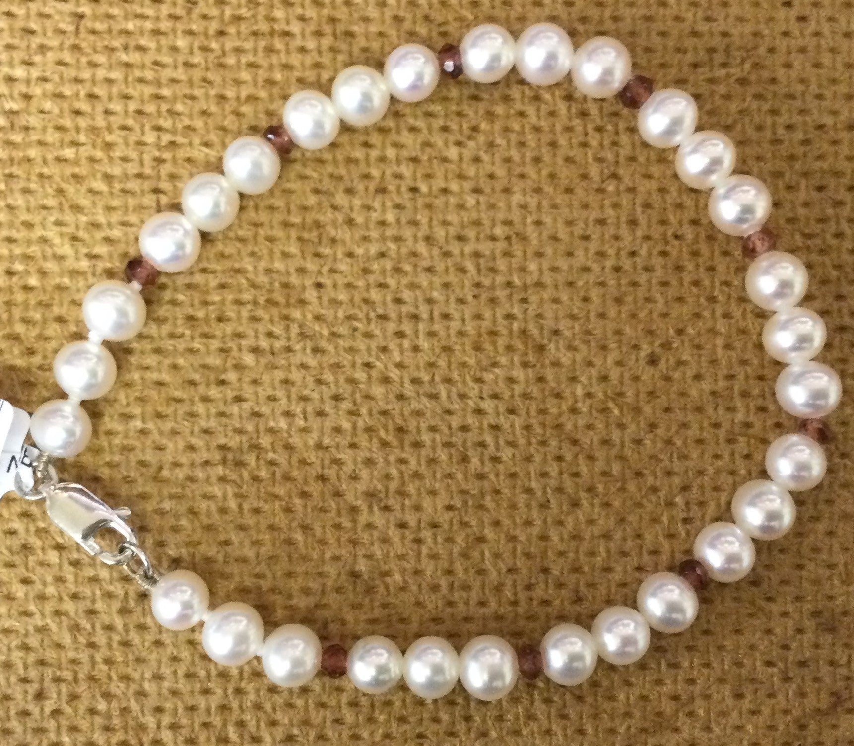 5-5.5mm Cfwp & Garn 9ct White Gold Cl