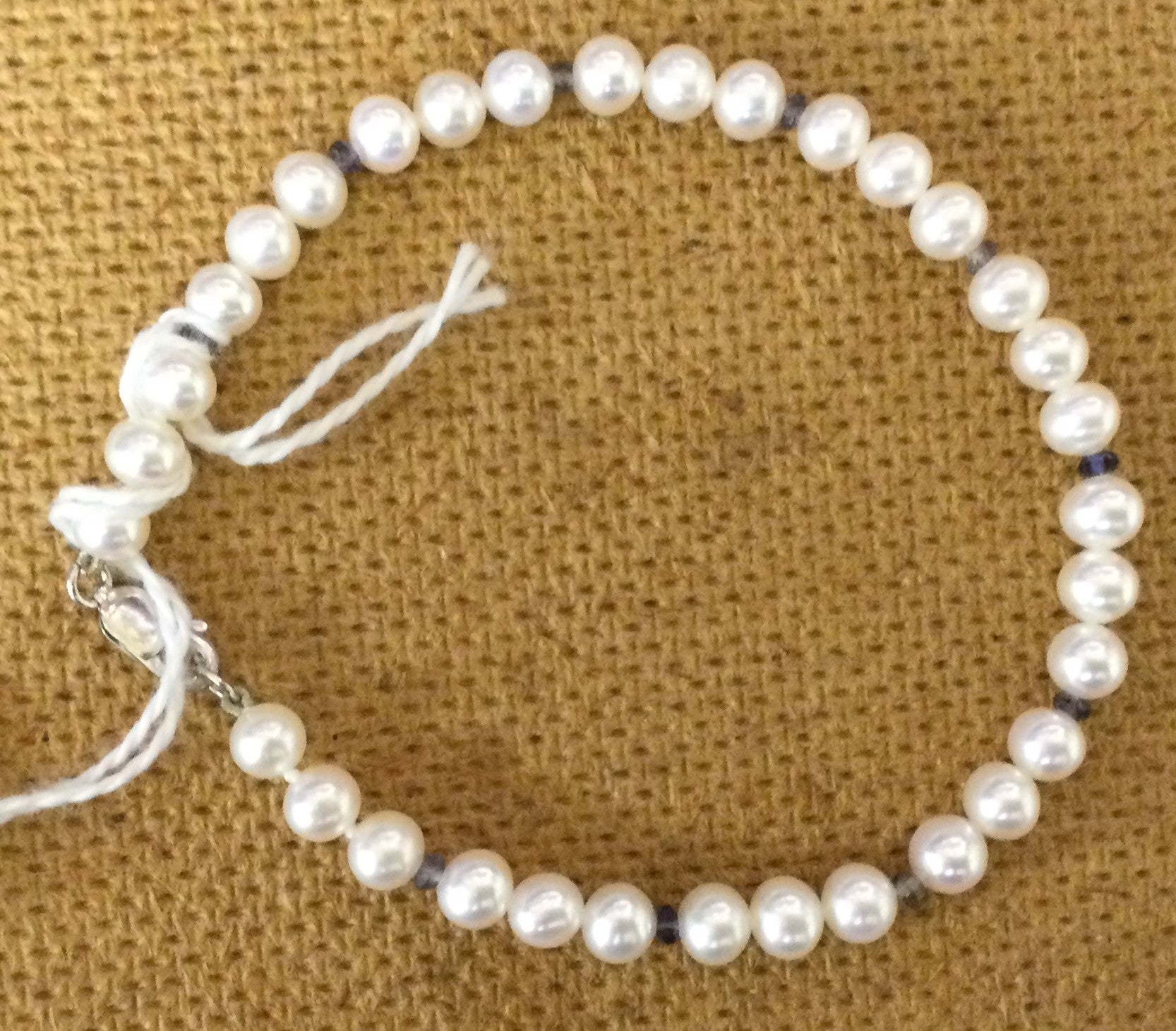 5-5.5mm Cfwp & Iol 9ct White Gold Cls